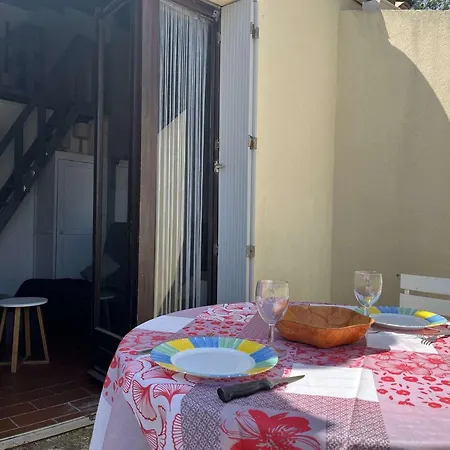 Appt Climatise Avec Terrasse, Parking Prive, - Fr-1-229-896 * Gruissan